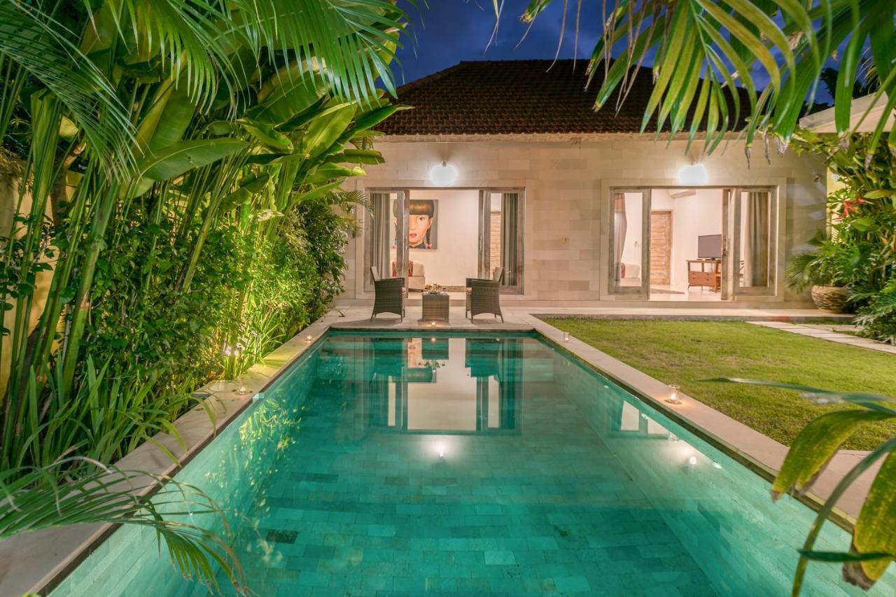 Villa Briana Seminyak By Villas R Us Exterior photo