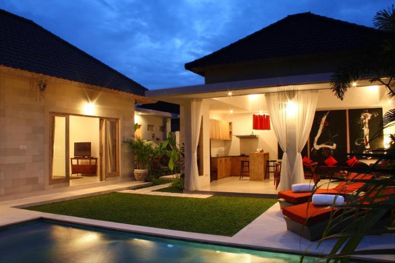 Villa Briana Seminyak By Villas R Us Exterior photo