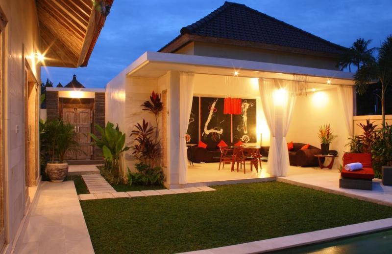 Villa Briana Seminyak By Villas R Us Exterior photo